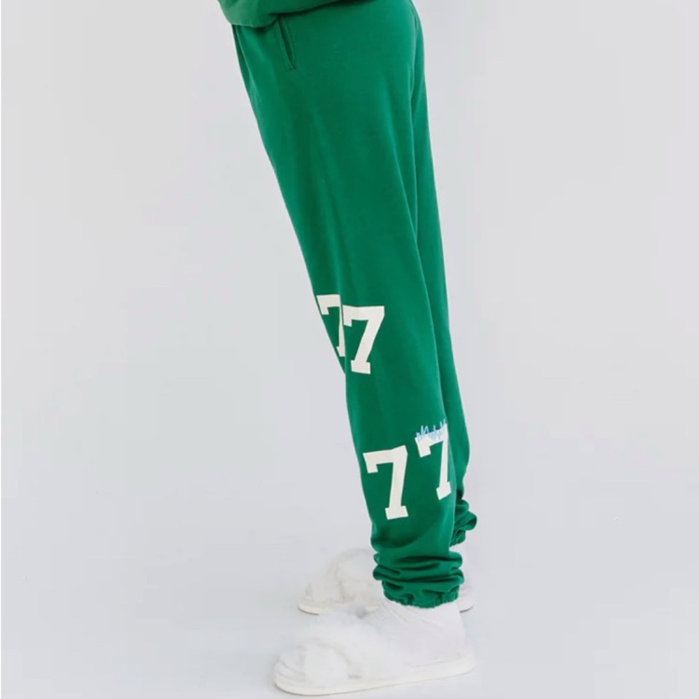 NWT The MAYFAIR GROUP Green embroidered and graphic sweatpants size XXL - Picture 3 of 11